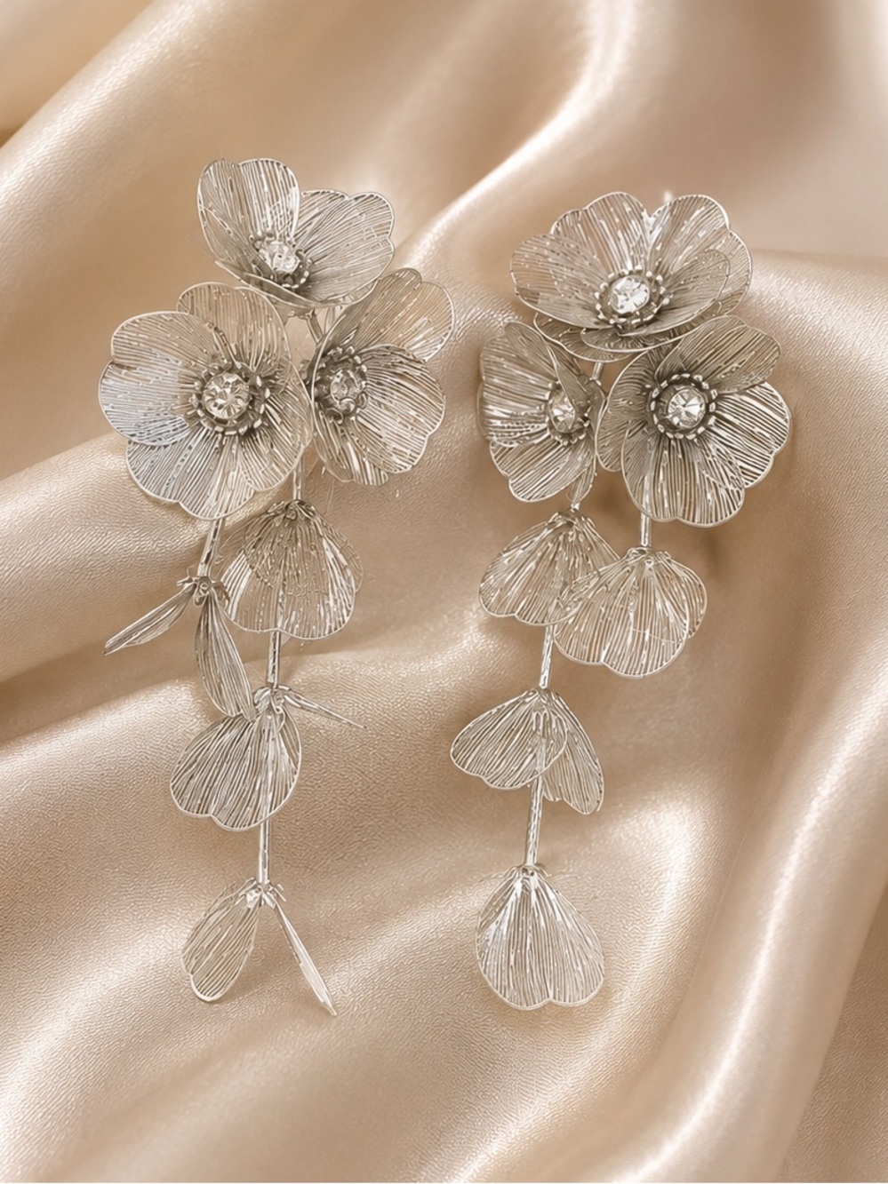 Kate Middleton Famous Cascading Silver  Dangle Earrings